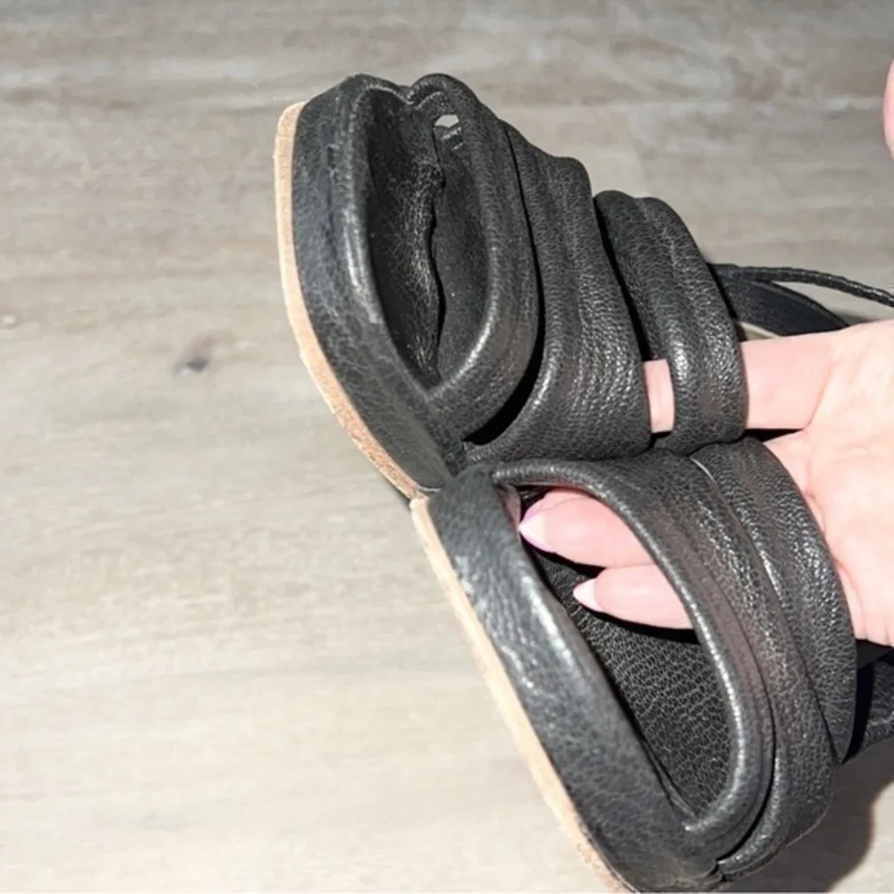 Fausto‎ Santini Black Leather Wedge Strappy Sandals